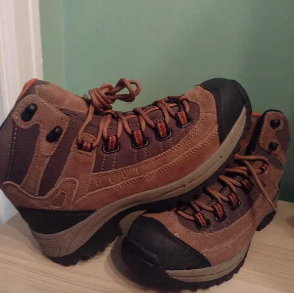NWOB Croft & Barrow Men's Hiking Boots - Picture 3 of 9